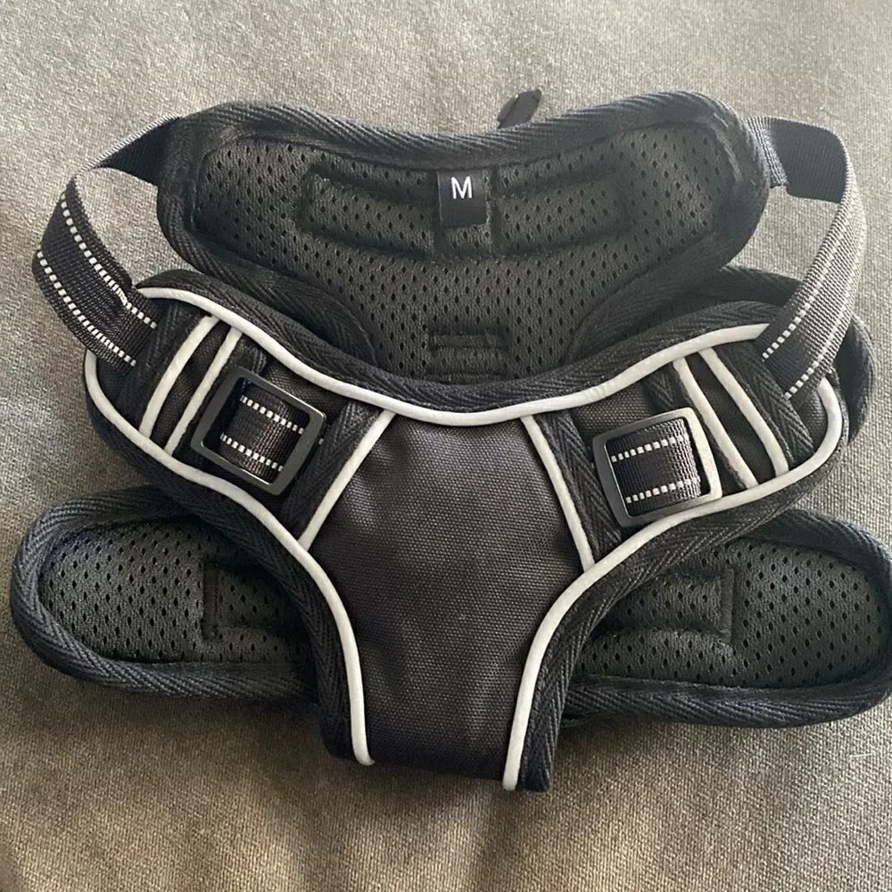 Dog Harness No Pull Reflective Size M NEW